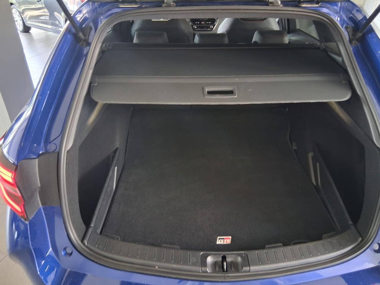 Toyota Corolla GR SPORT 1.8 Hybrid Touring Sports
