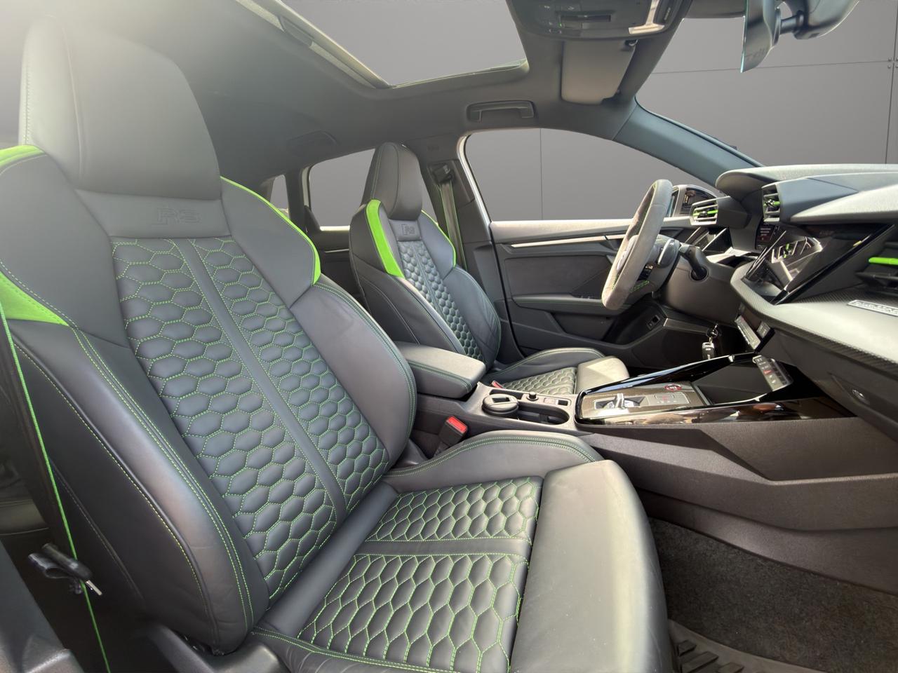 Audi RS3 Sportback 2.5 tfsi quattro - Unipro - Promo Finanziamento - Sedili massaggianti - Sospensioni RS - Carbonio - Audi Connection plus - Tetto apribile - B&O