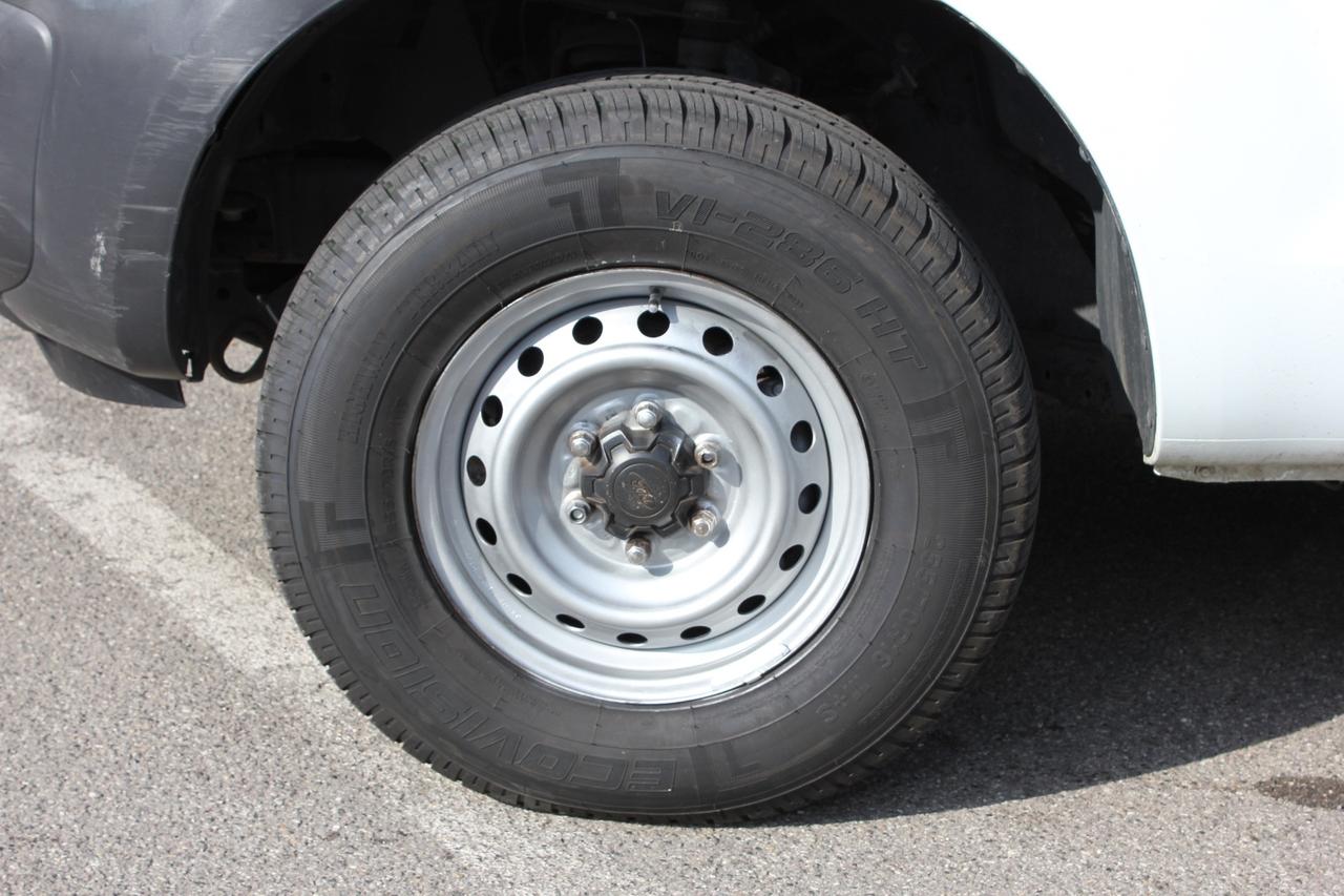 FORD RANGER 2.2 TDCI DOUBLE CAB XL HARD TOP CON TAPPARELLE LATERALI