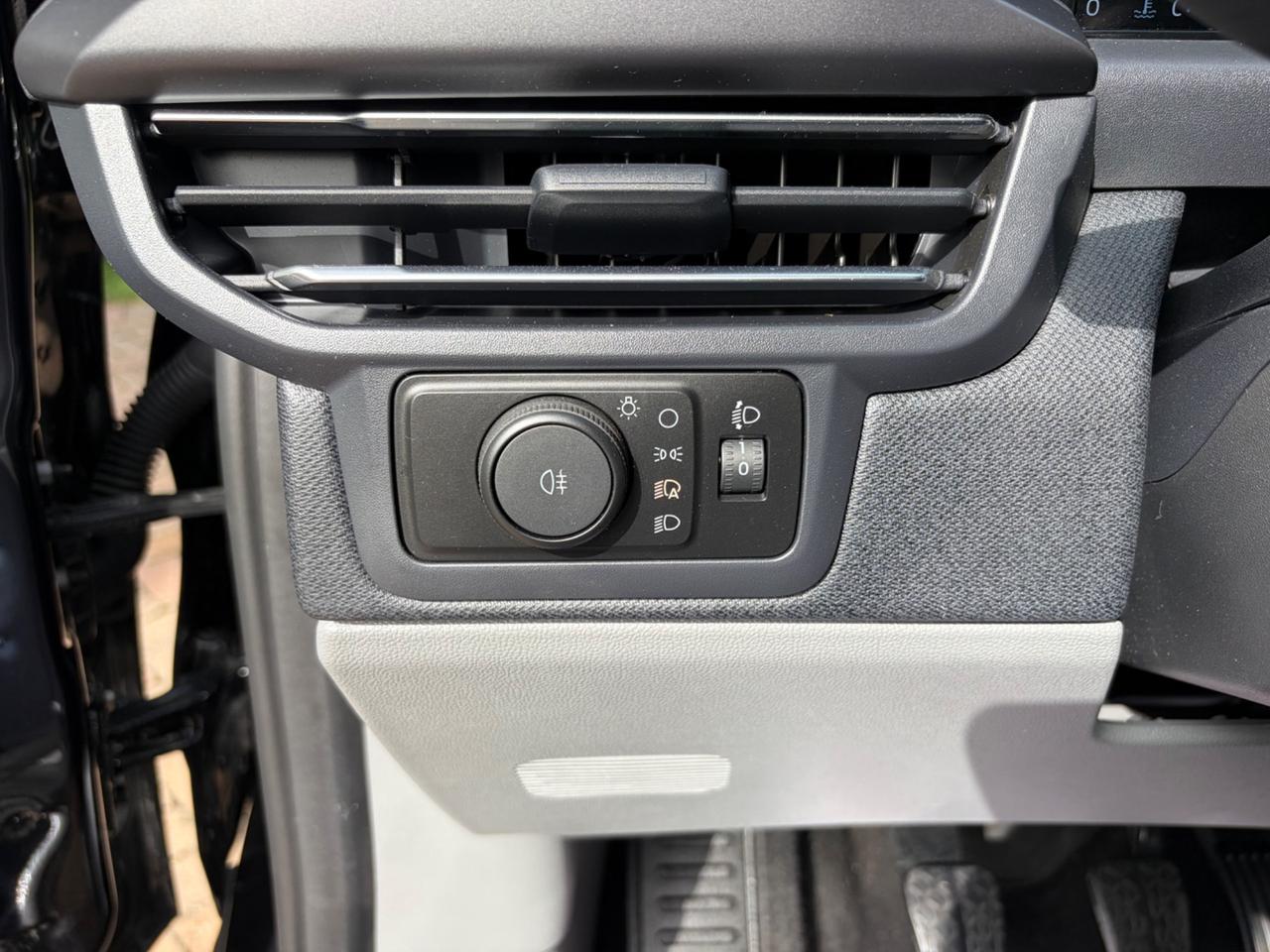 Ford Tourneo Custom Transit doppia cabina titanum 320 L2H1