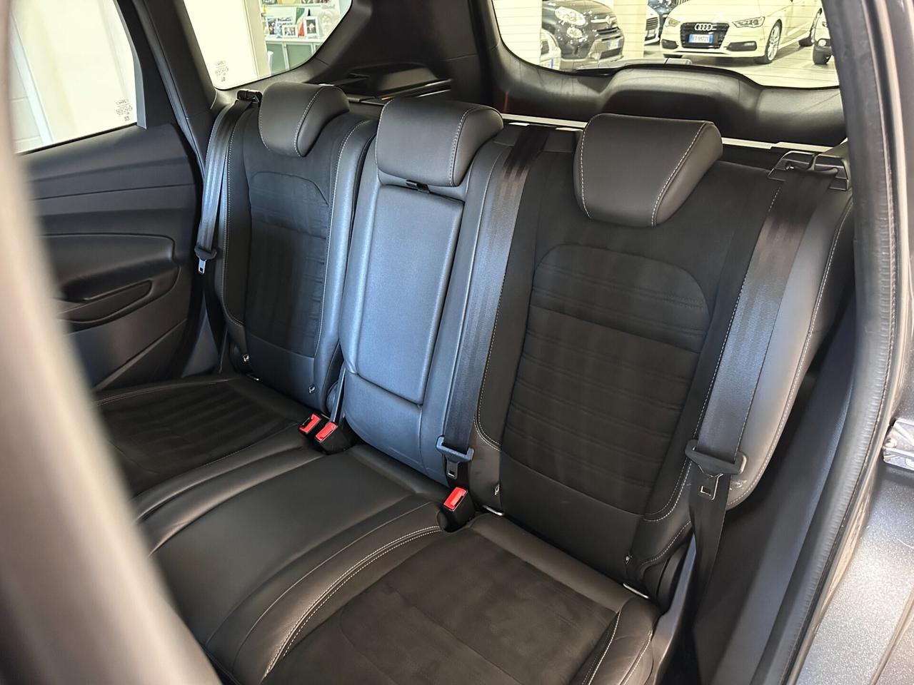 Ford Kuga 1.5 TDCI 120 CV ST-Line - CAMERA - NAVI