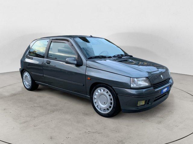 RENAULT Clio 1.8i 16V