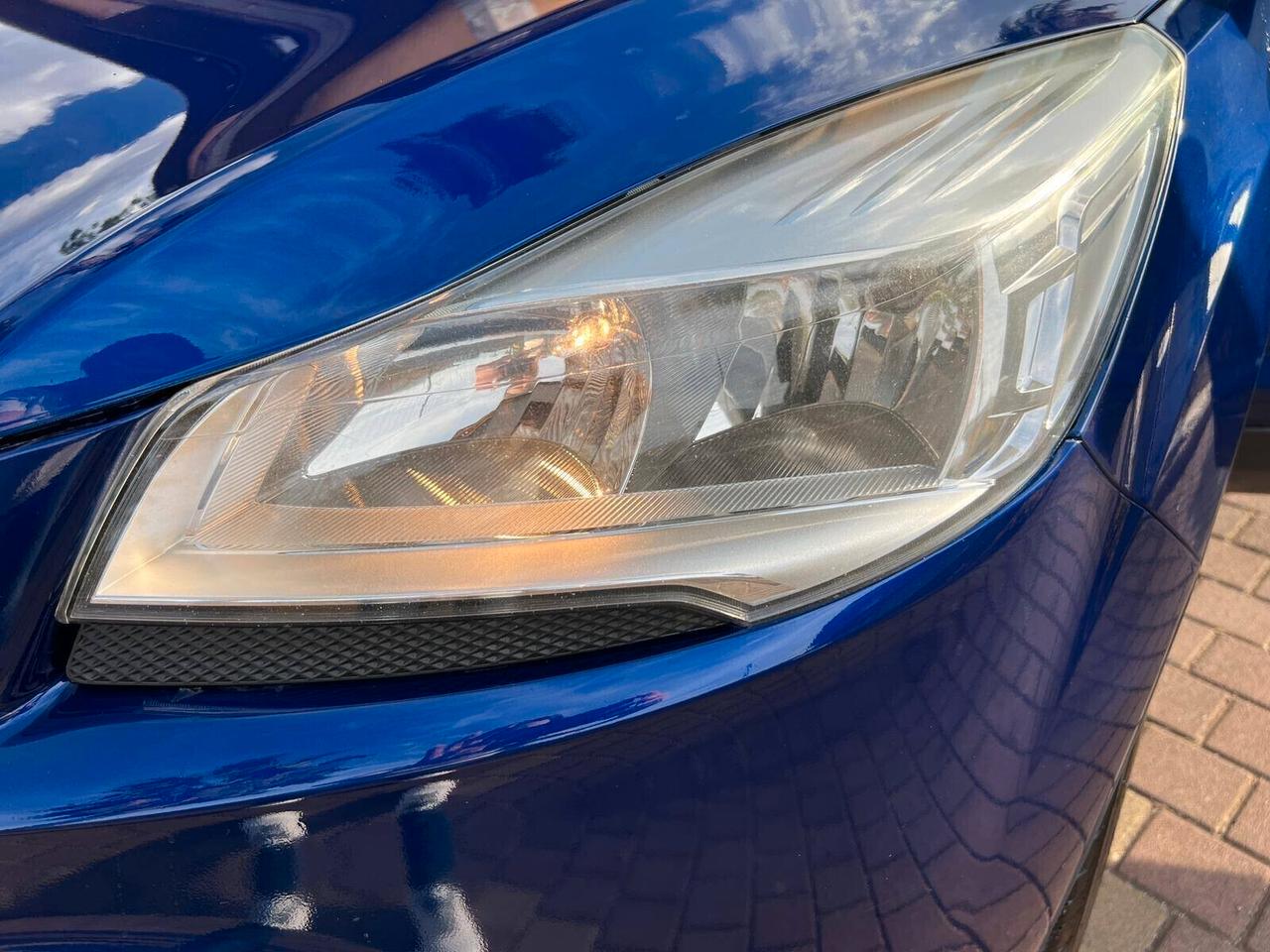 Ford Kuga 2.0 TDCI 150 CV S&S 4WD Titanium