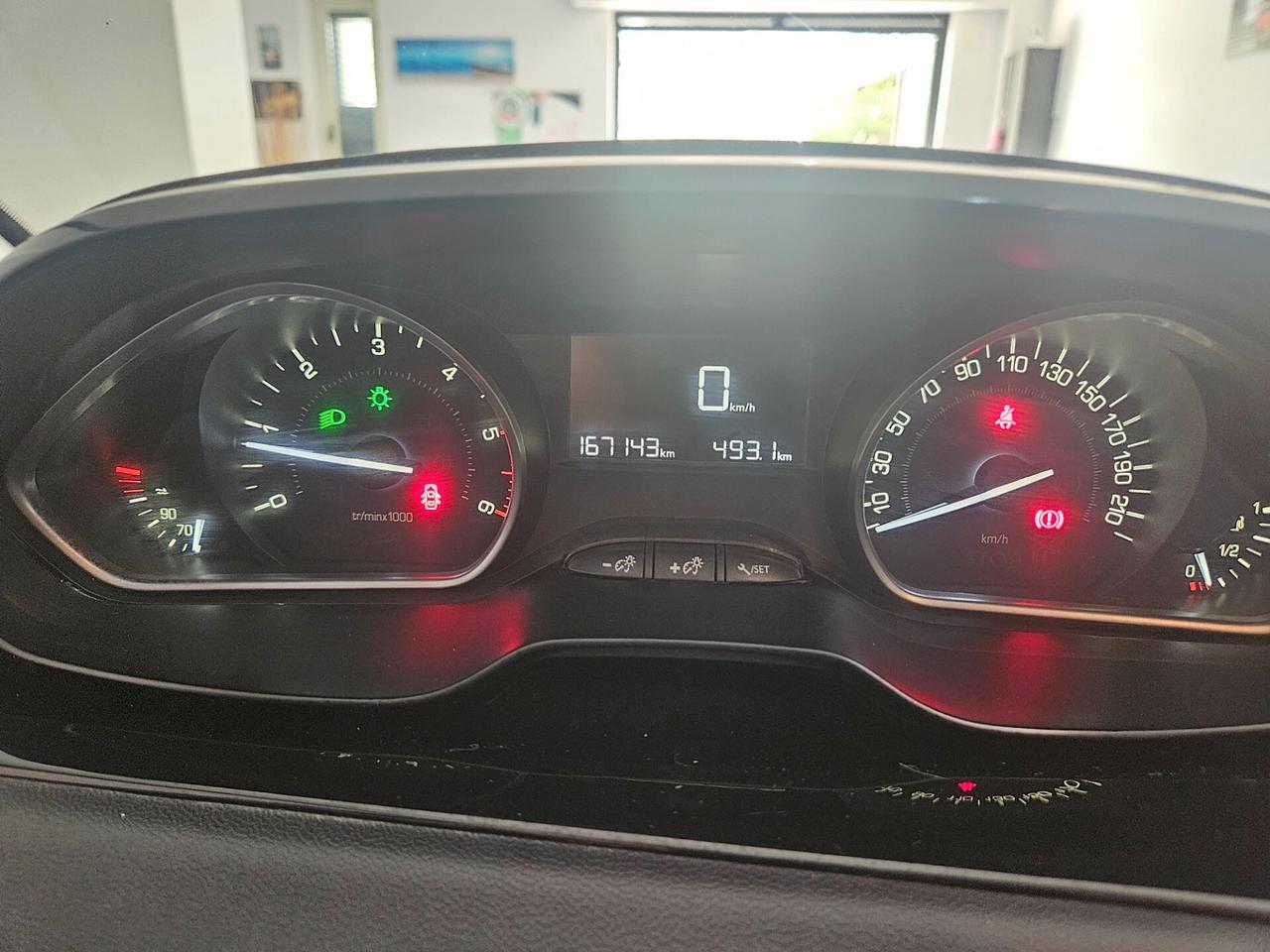 Peugeot 208 BlueHDi 75 5 porte Allure