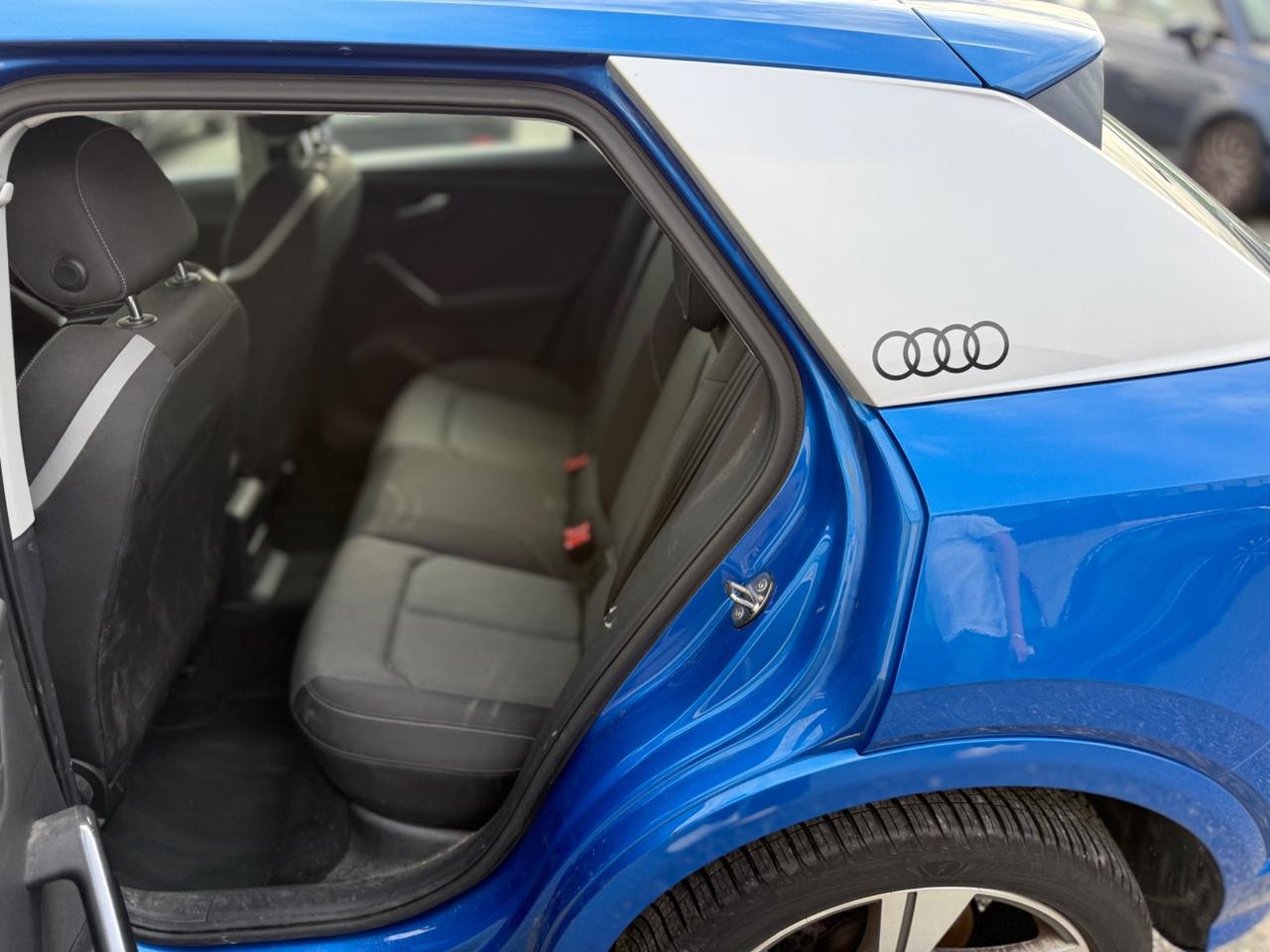 Audi Q2 30 TDI Business