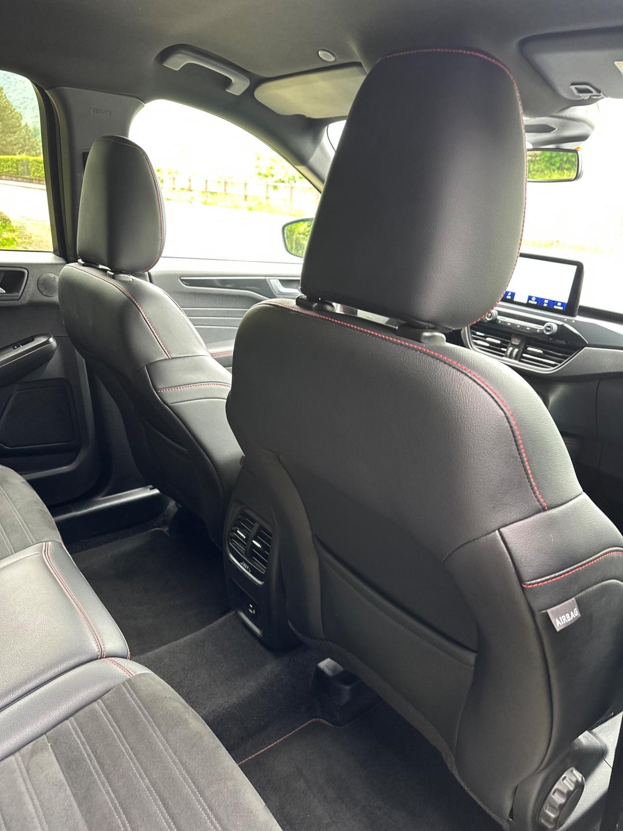 Ford Kuga 1.5 EcoBlue 120 CV aut. 2WD ST-Line X