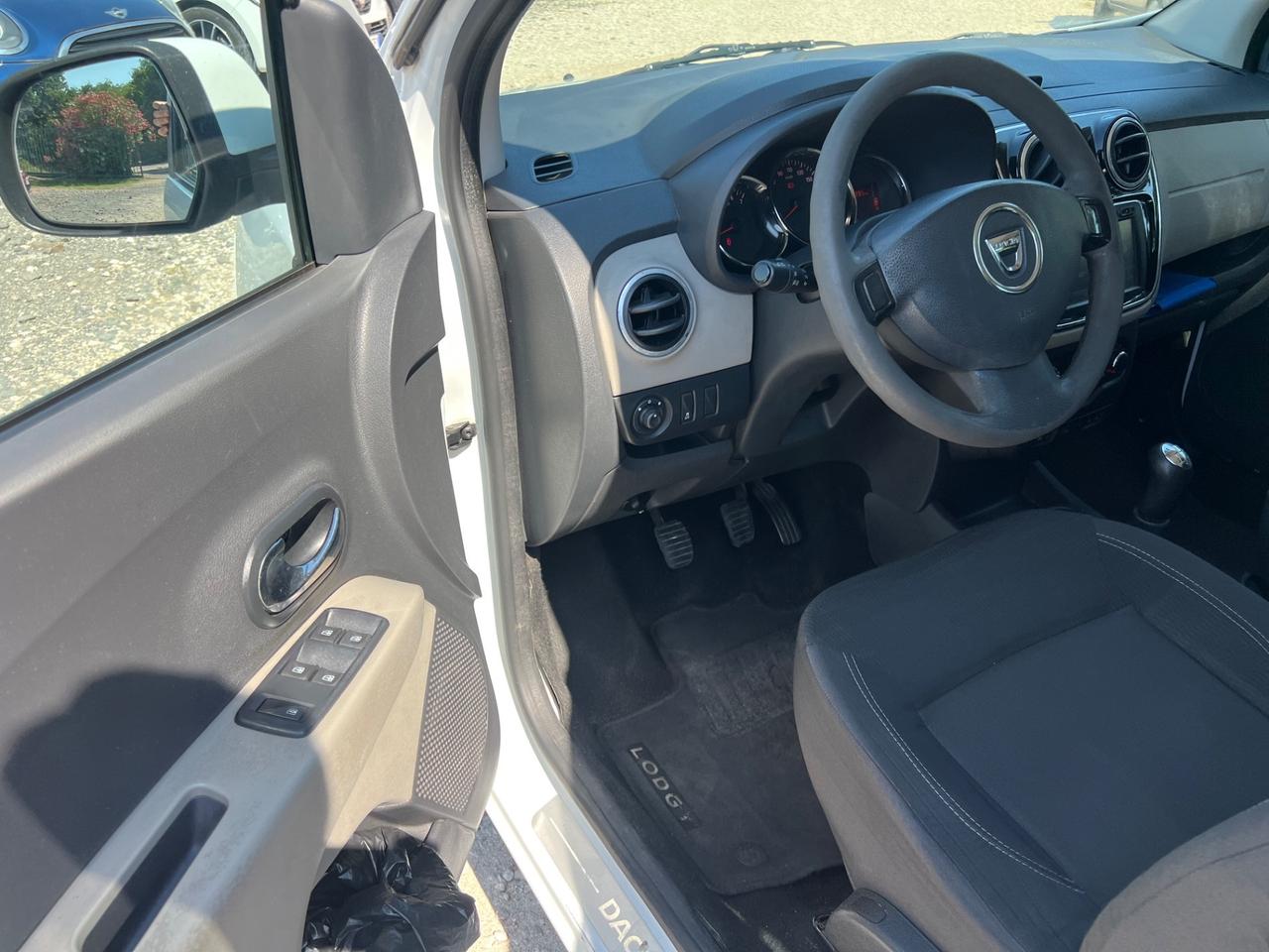 Dacia Lodgy 1.6 8V 85CV GPL 5 posti Lauréate