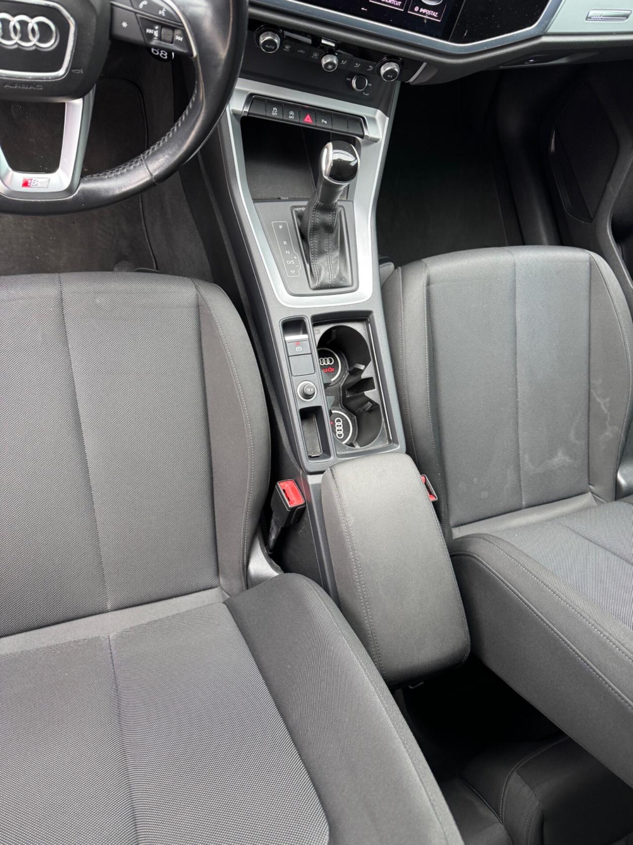 Audi Q3 2.0 TDI 150 CV quattro S tronic Sport