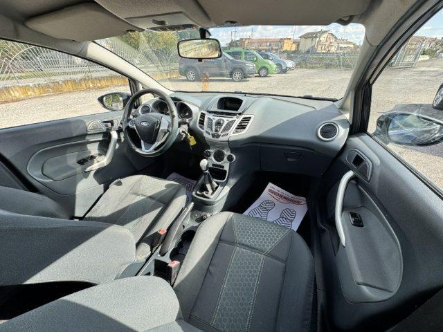 FORD Fiesta 1.4 TDCi 68CV 5 porte Titanium