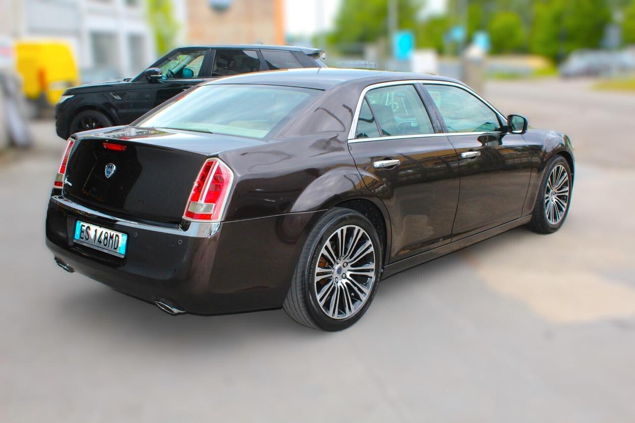 Lancia Thema 3.0 V6 Multijet II 239 CV Executive