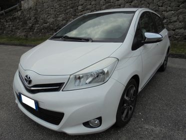 TOYOTA YARIS 1.4 D-4D 5P LOUNGE – UNIPROPRIETARIO-