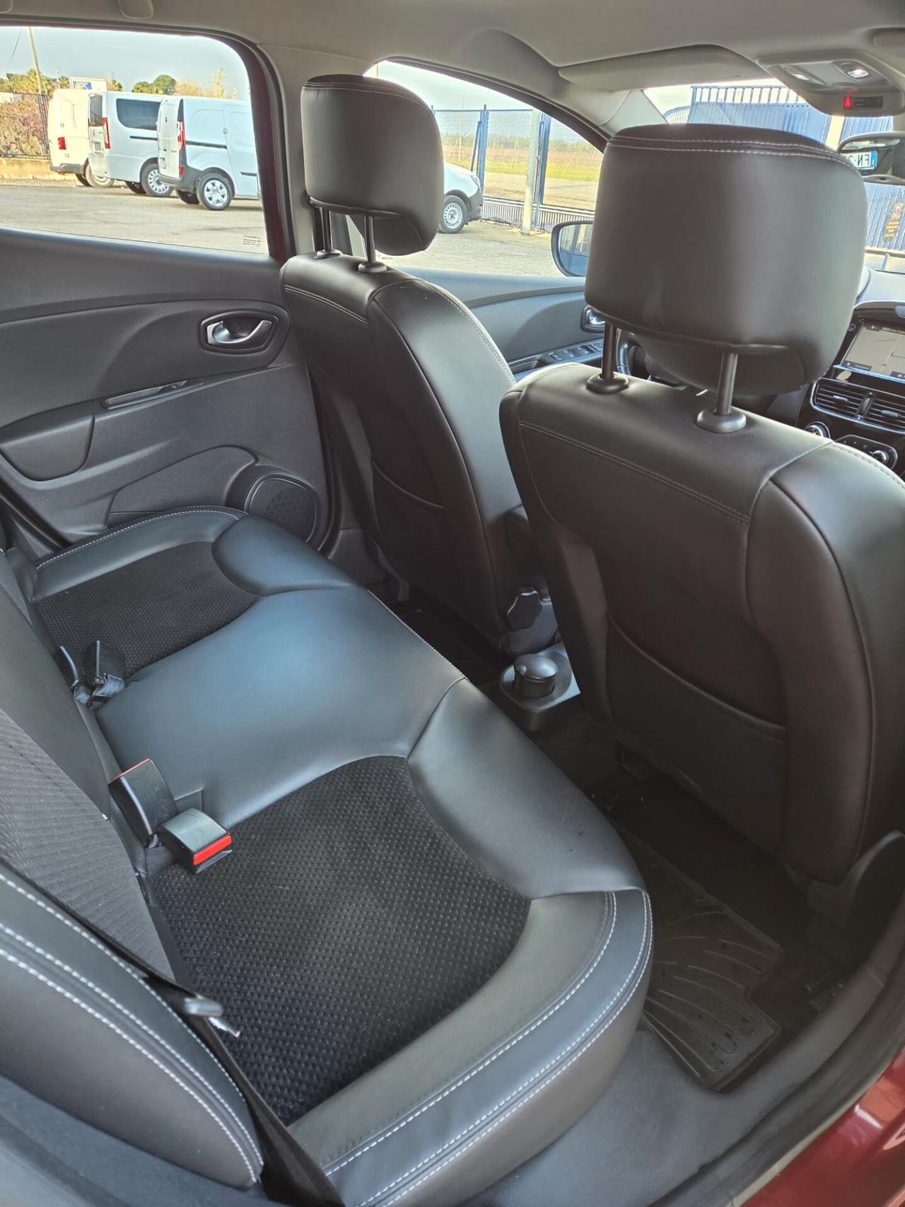 Renault Clio dCi 8V 75 CV Start&Stop 5 porte Energy Intens