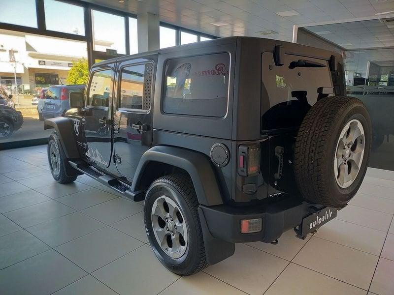 Jeep Wrangler Wrangler Unlimited 2.8 CRD DPF Rubicon Auto
