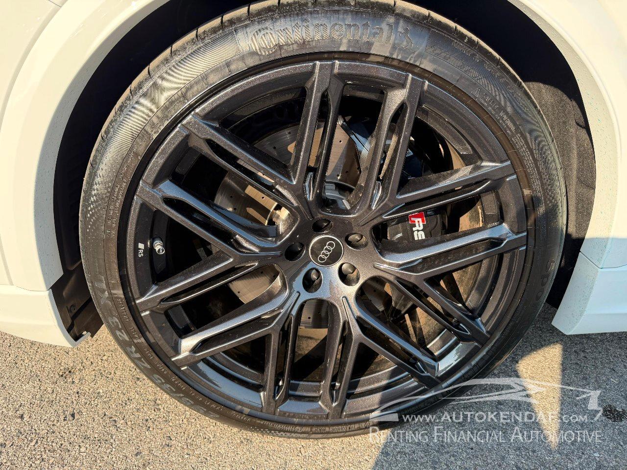 Audi RS Q8 4.0 mhev 48V 600cv tiptronic
