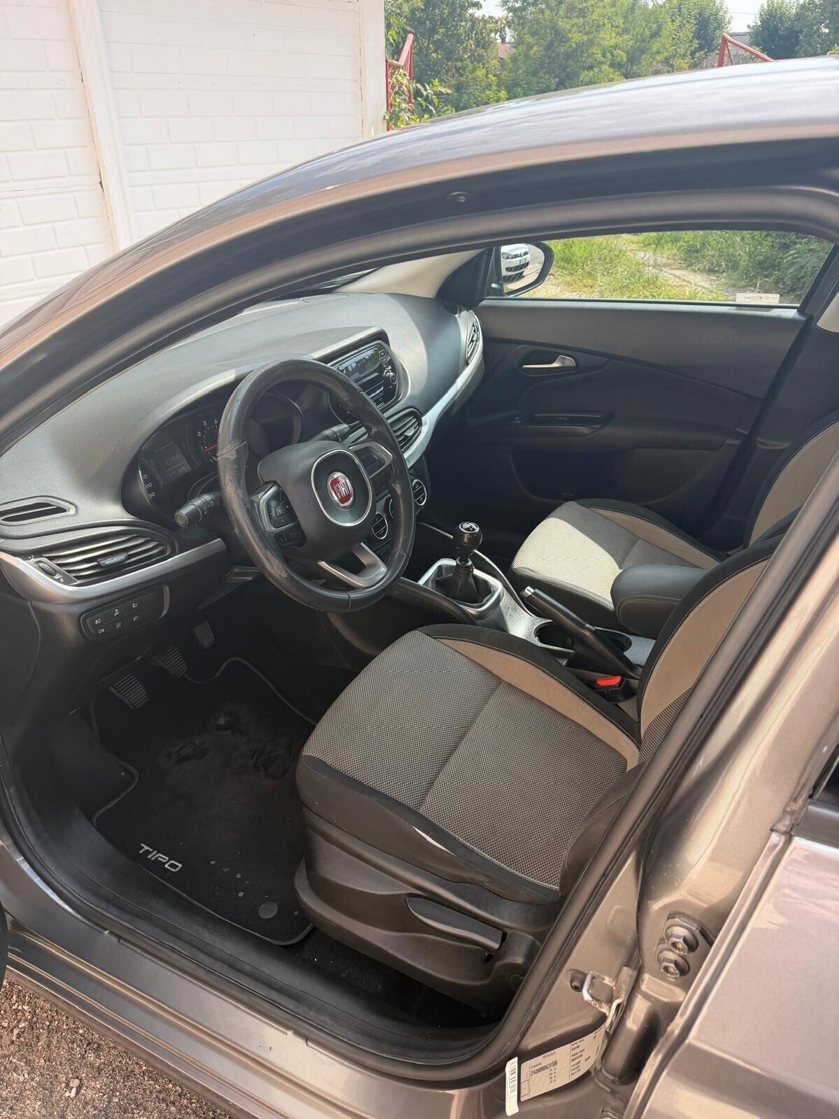 Fiat Tipo 1.4 5 porte Lounge