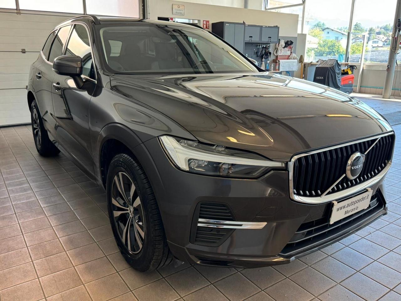 Volvo XC 60 XC60 B4 (d) AWD Geartronic Momentum