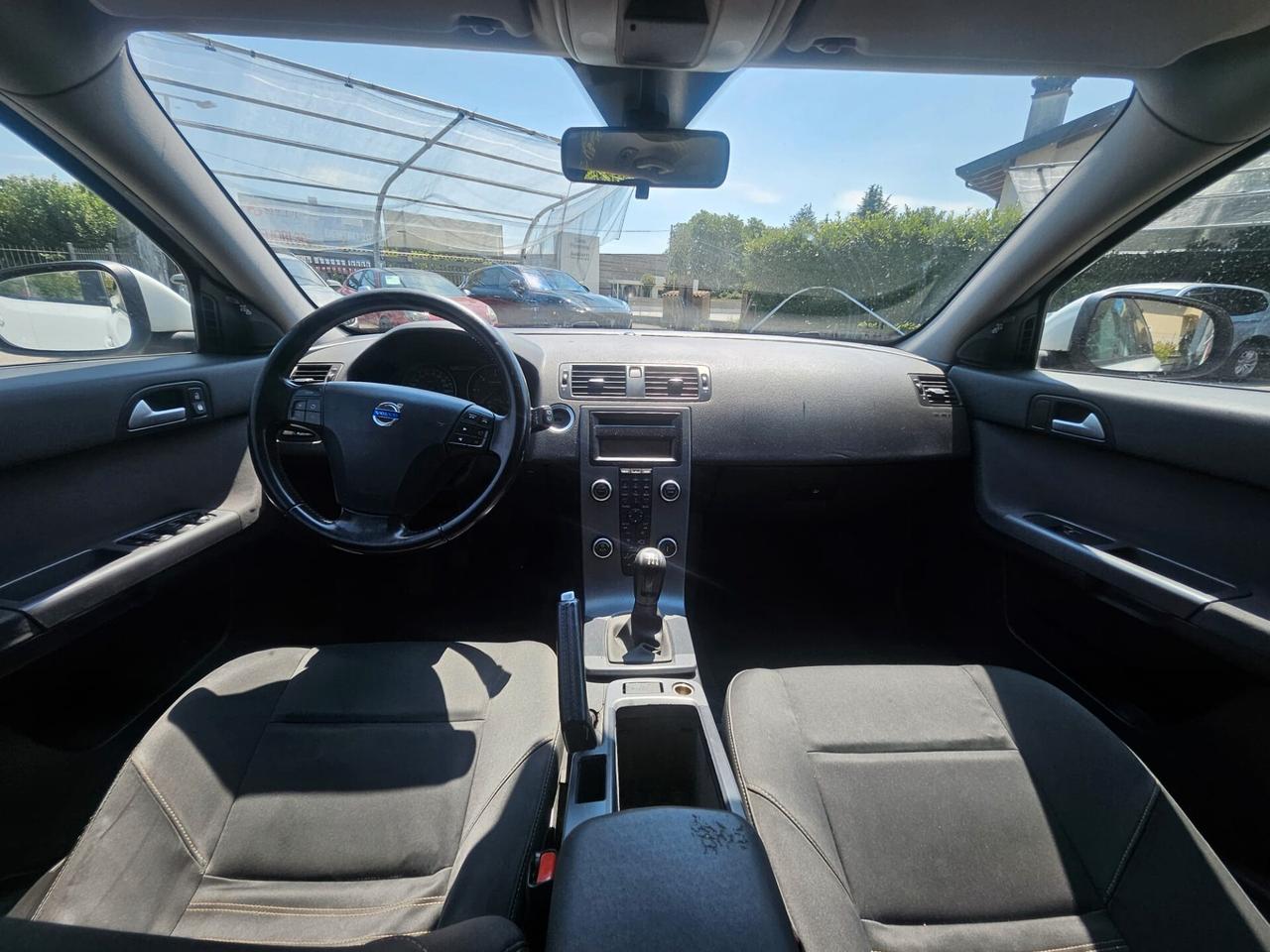 Volvo V50 D2 POLAR