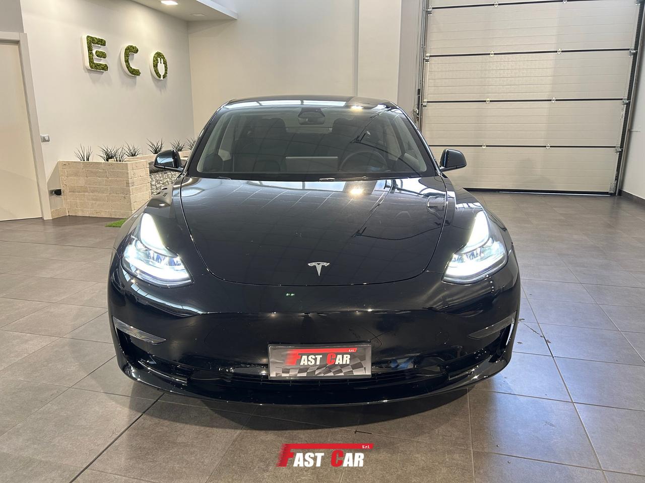 Tesla Model 3 Long Range Performance AWD