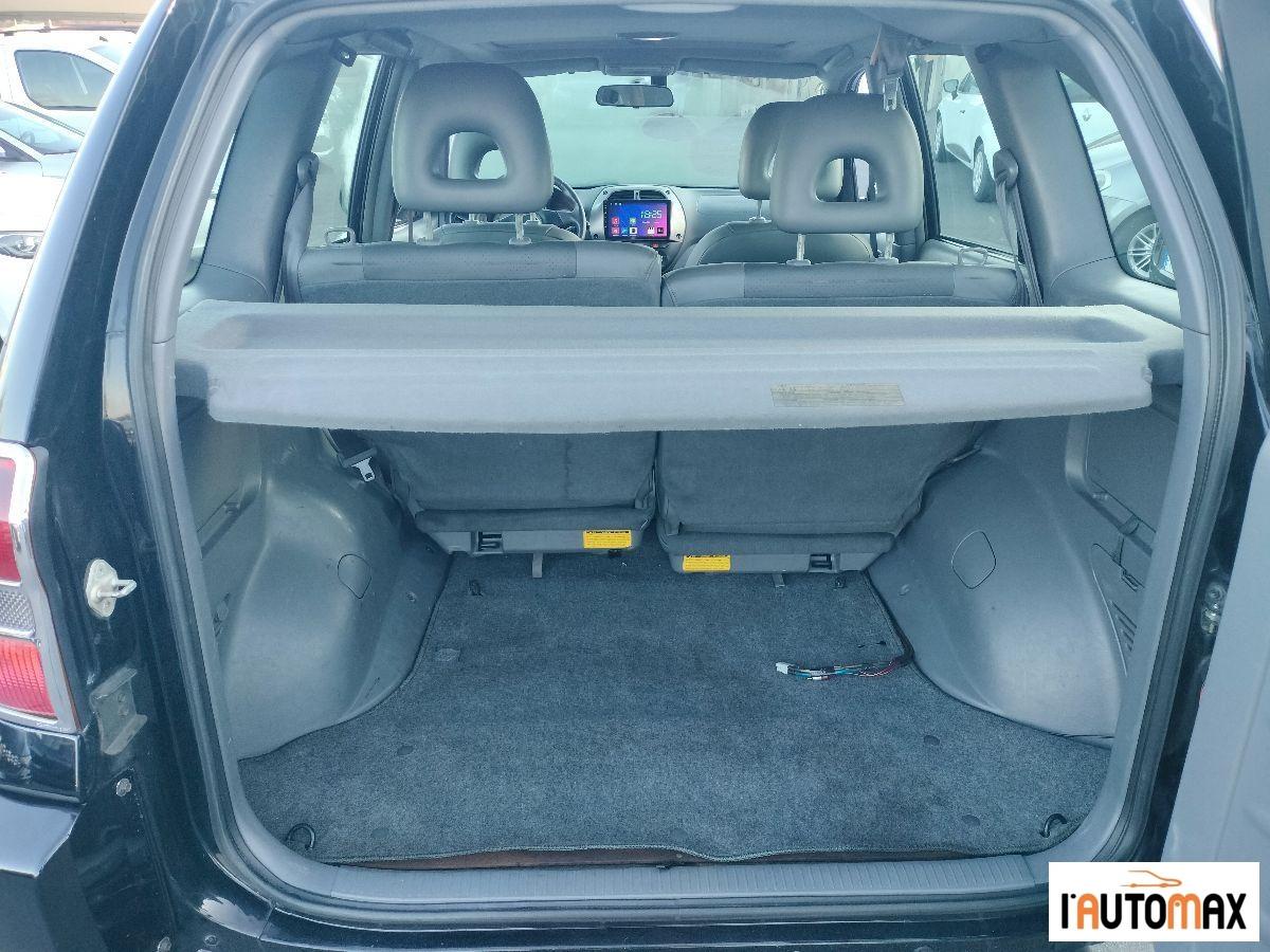 TOYOTA RAV4 2.0 d-4d 16v 5p