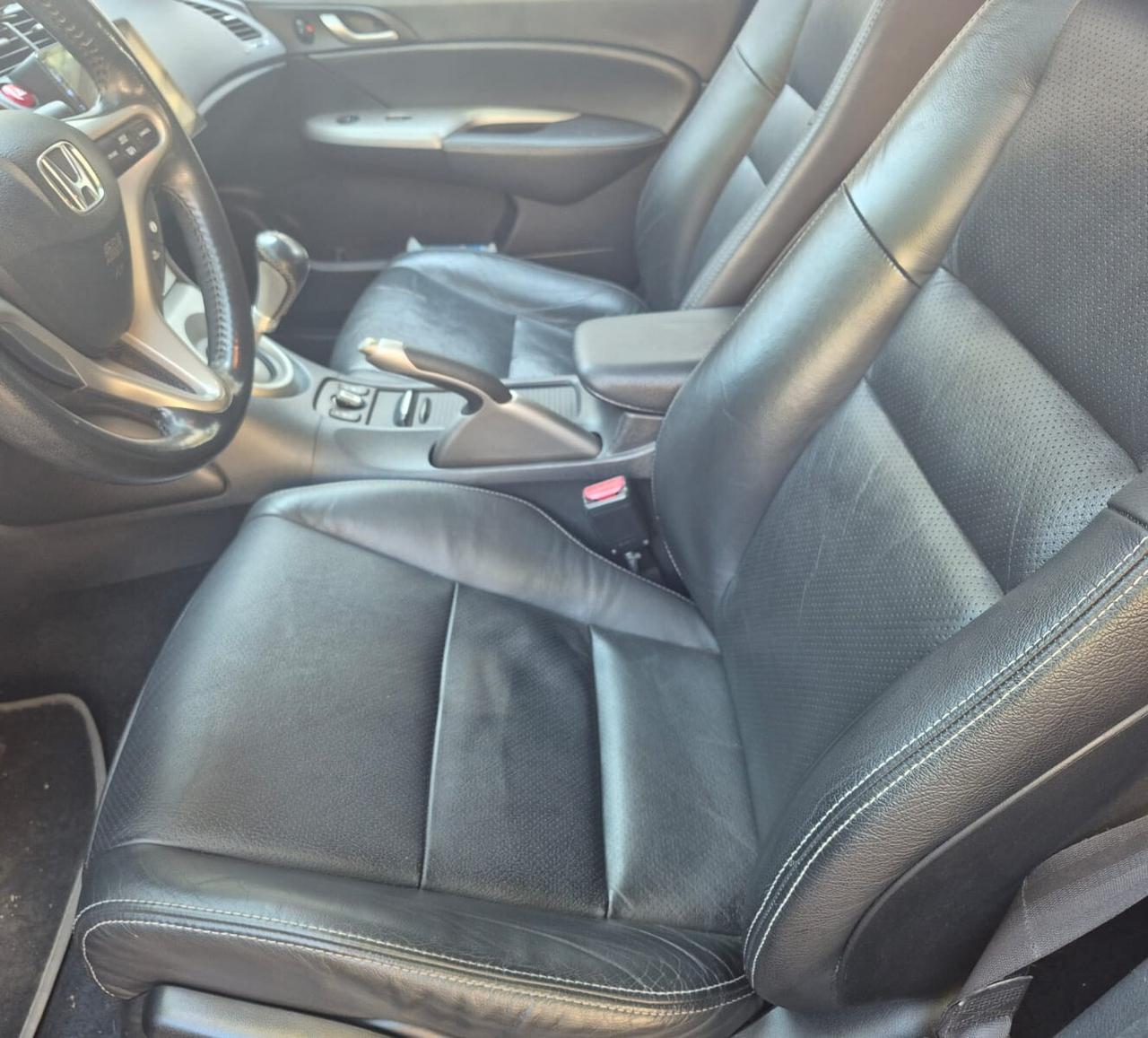 Honda Civic 2.2 i-CTDi 5p. Exclusive LH LE