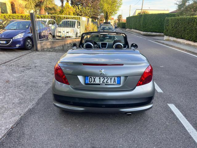 PEUGEOT 207 1.6 VTi 120CV CC Féline
