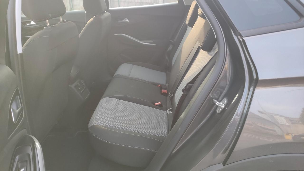 Opel Grandland X 1.2 Turbo AUTOMATICA NEOPATENTATI - 2019