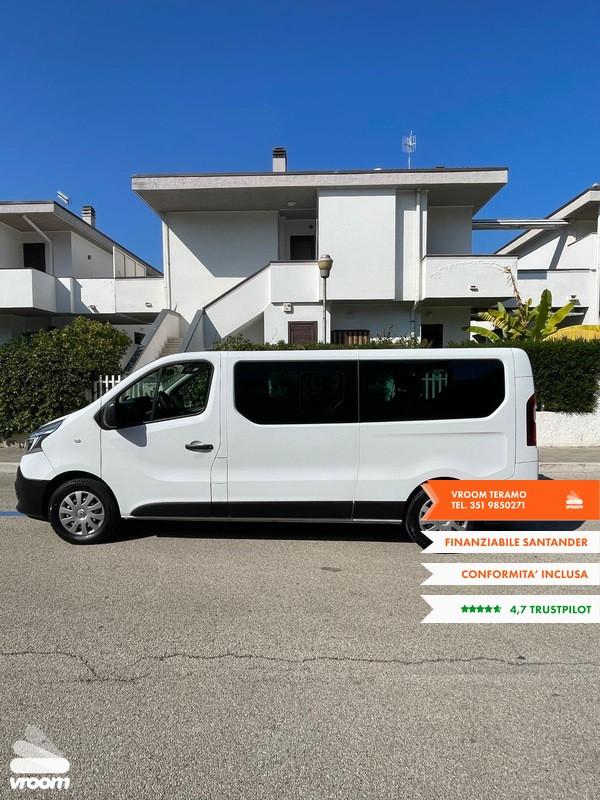 RENAULT Trafic 2.0 dCi 120CV DISABILI