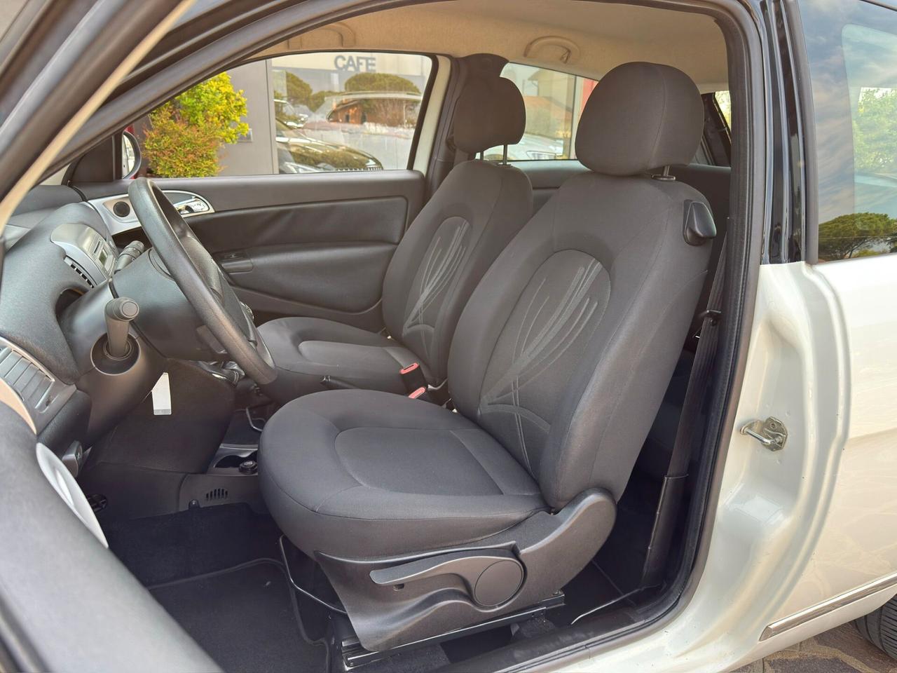 Lancia Ypsilon 1.4 Ecochic benz/GPL - NEOPATENTATI -