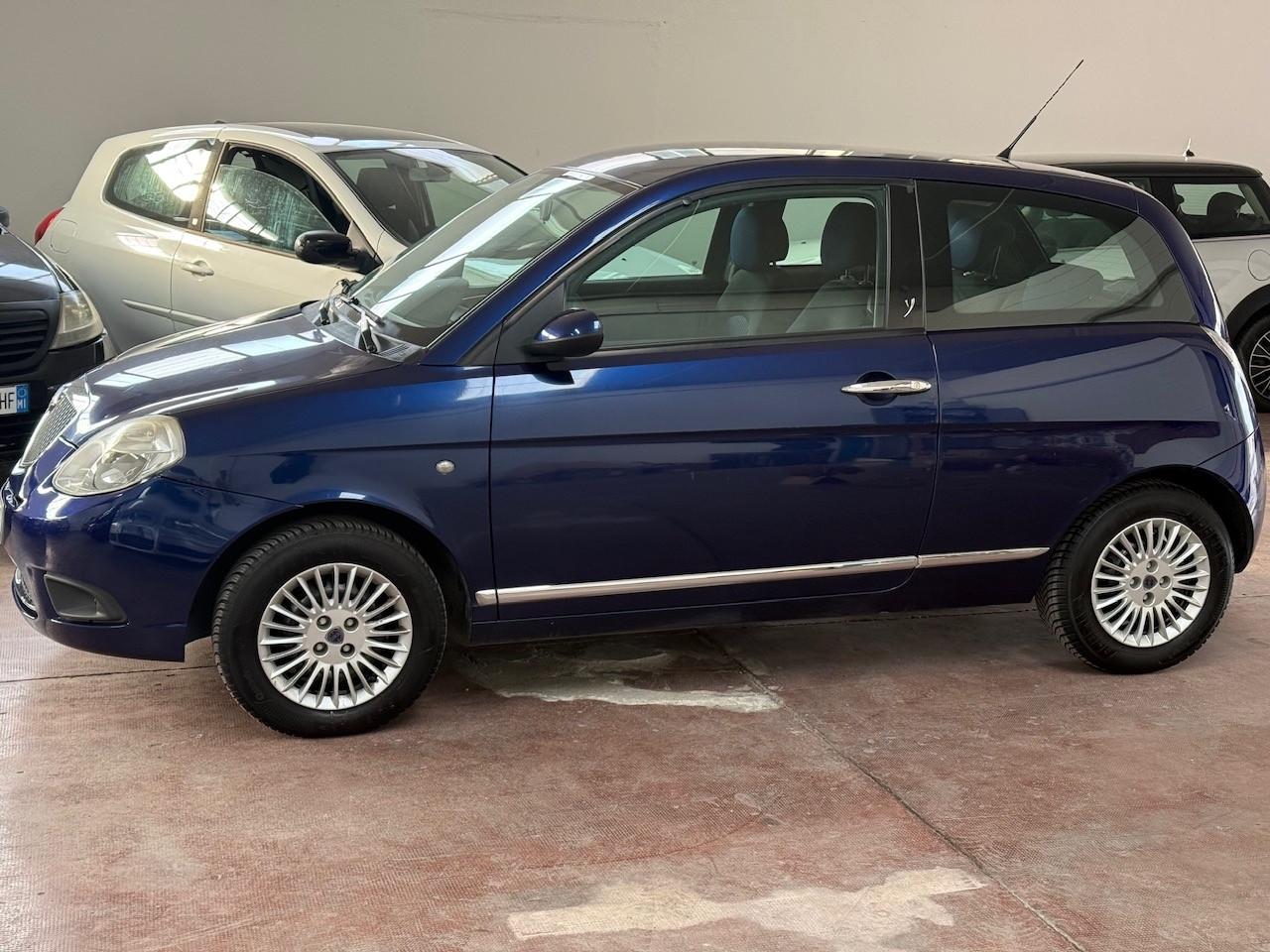 Lancia Ypsilon 1.2 Oro GPL