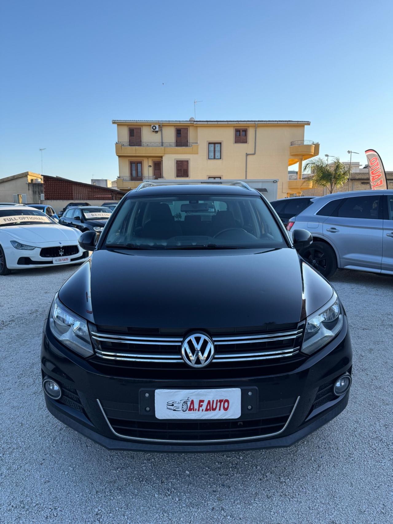 Volkswagen Tiguan 2.0 TDI 140 CV Sport & Style BlueMotion Technology