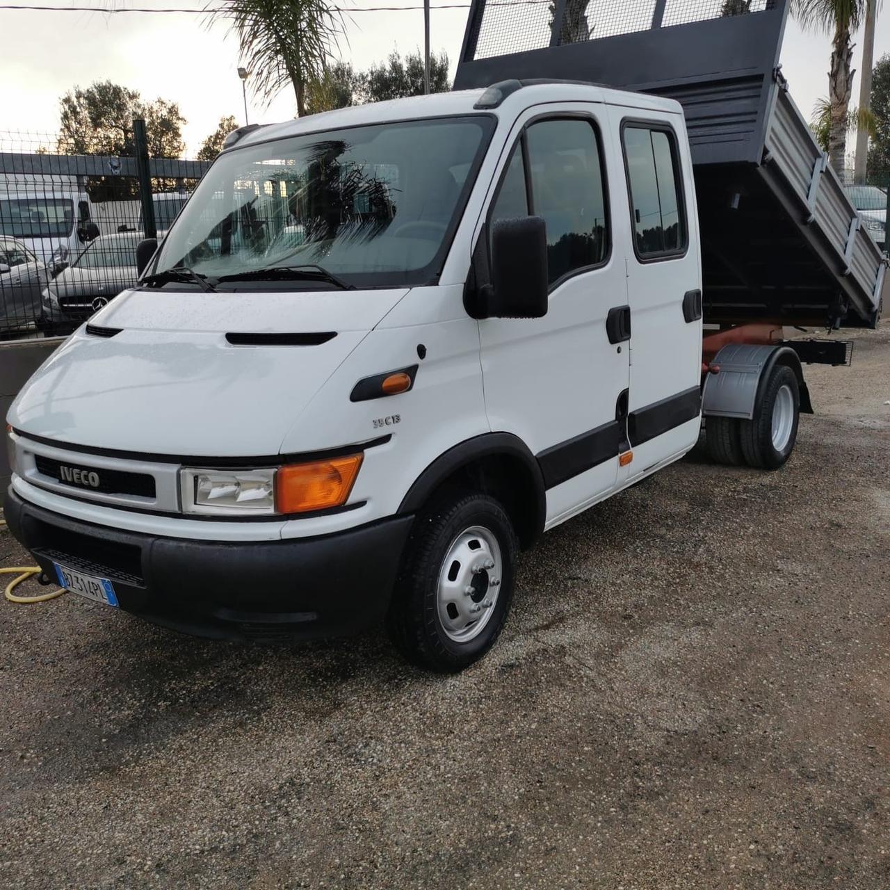 Iveco Daily 35C13 doppia cabina ribaltabile - 2.8 - 130CV