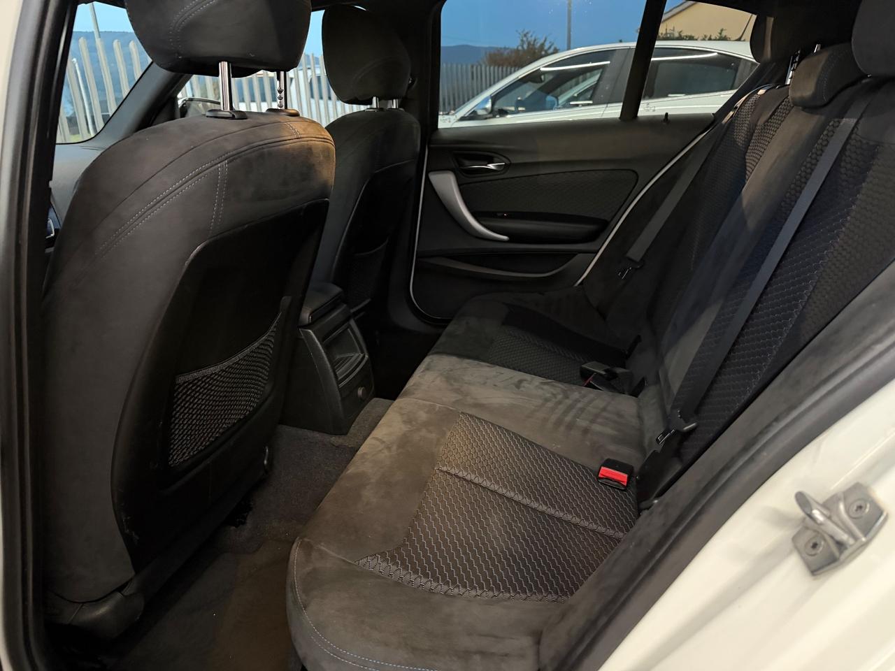 Bmw 120 120i 5p. Msport 185cv automatica gancio traino