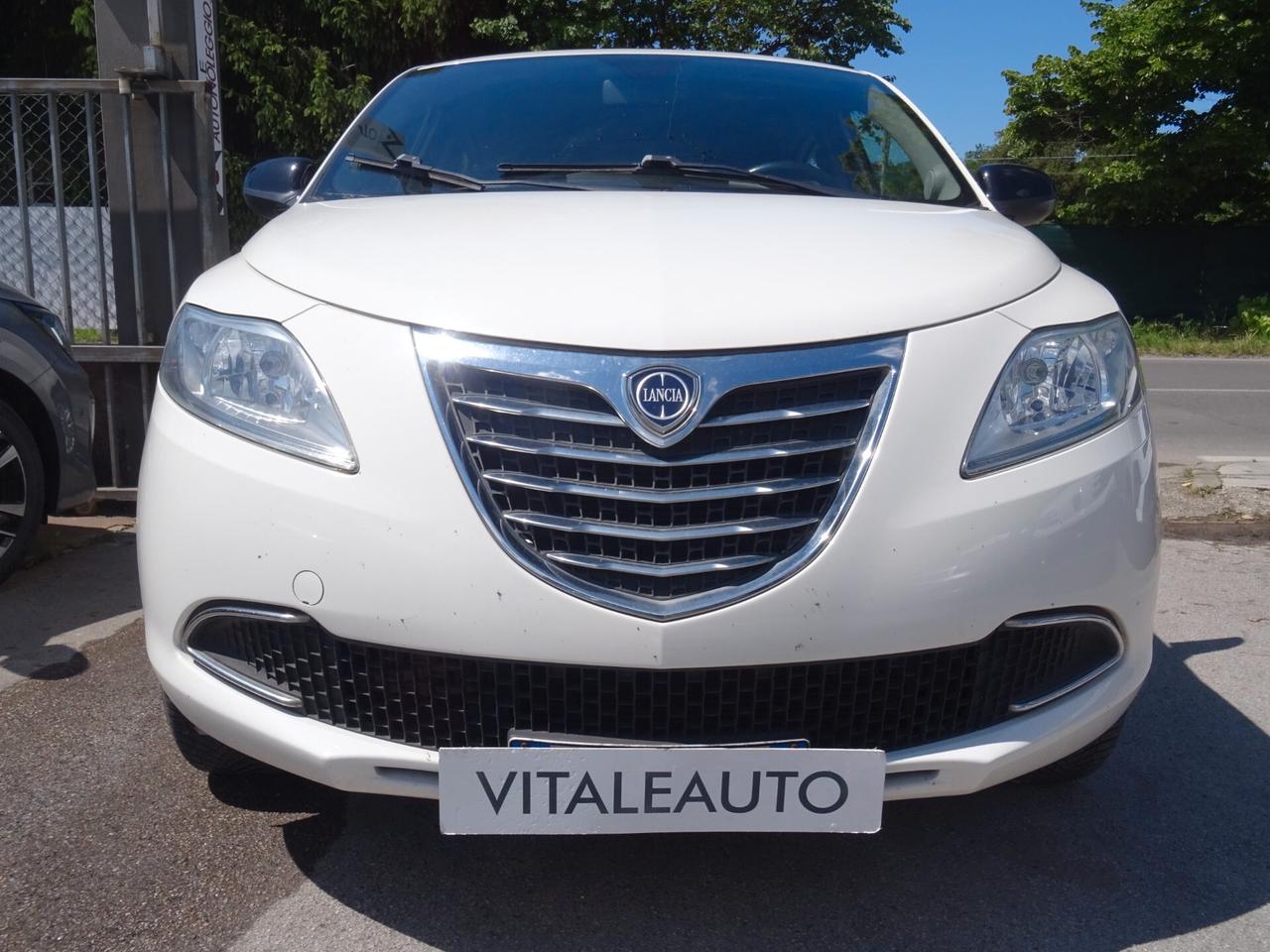 Lancia Ypsilon 0.9 TwinAir 85 Metano Ecochic Elle