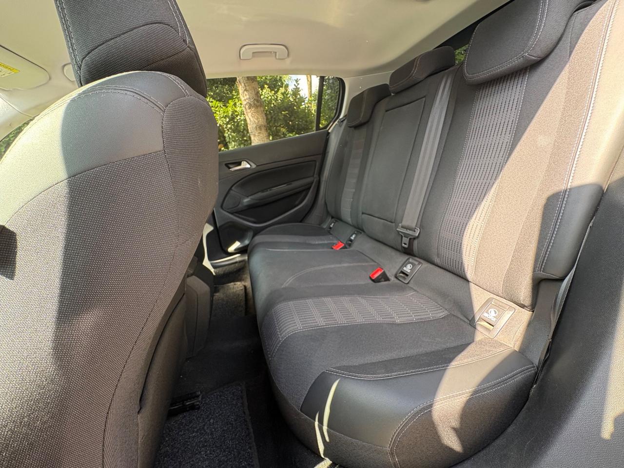 Peugeot 308 BlueHDi 130 S&S Allure