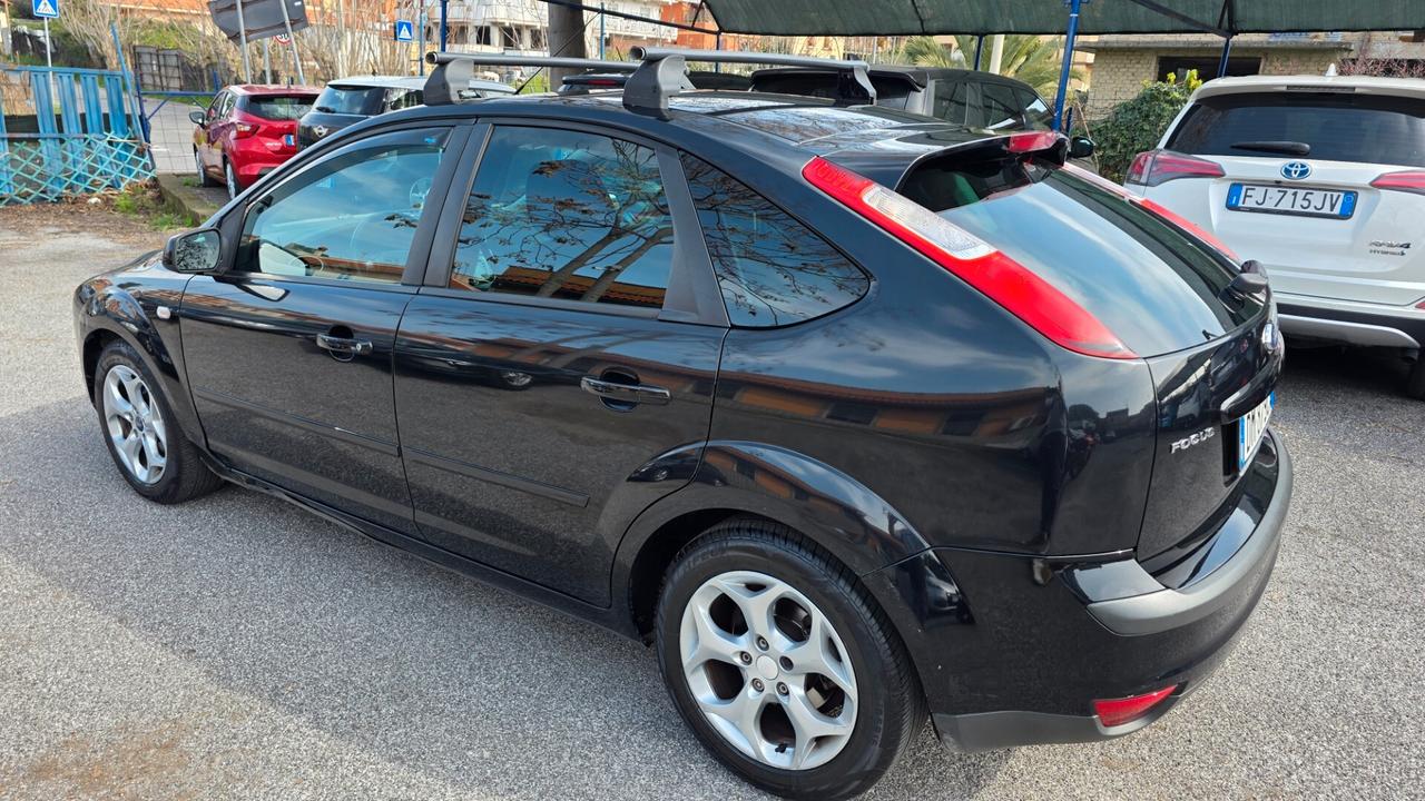 Ford Focus C-Max Focus+ 1.6 TDCi (90CV) 5p. Titanium