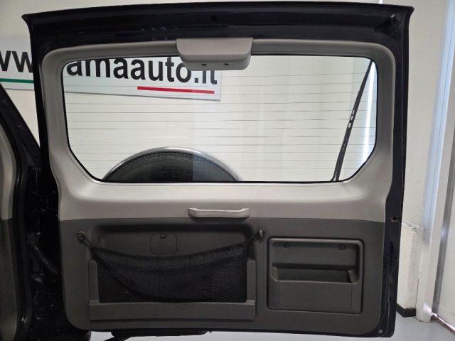 MITSUBISHI Pajero 2.5 TDI 3p.RESTYLING