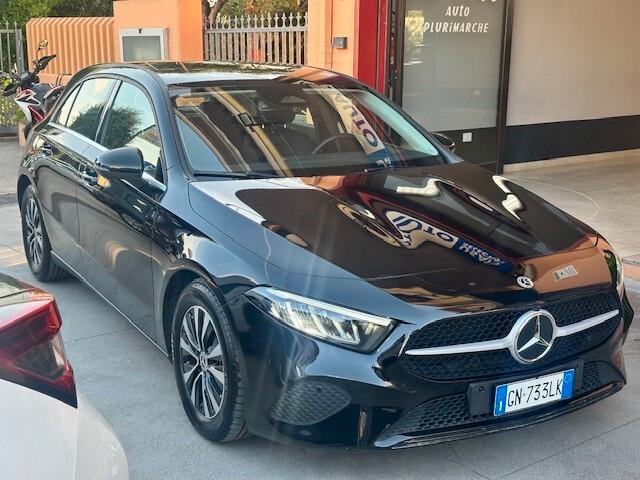 Mercedes-benz A 180 d Automatic Business Extra 2023 67.000KM