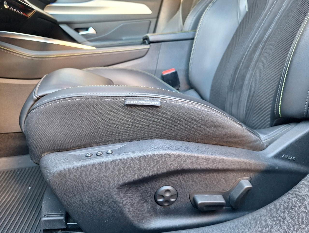 Peugeot 308 BlueHDi 130 S&S EAT8 GT Pack