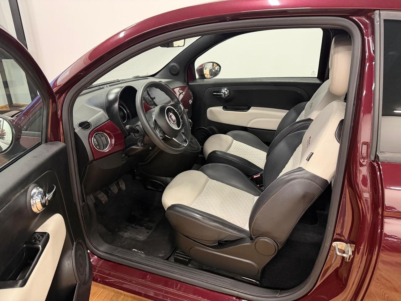 Fiat 500 1.0 HYBRID LOUNGE 70CV CARPLAY, NAVI, UNIPRO