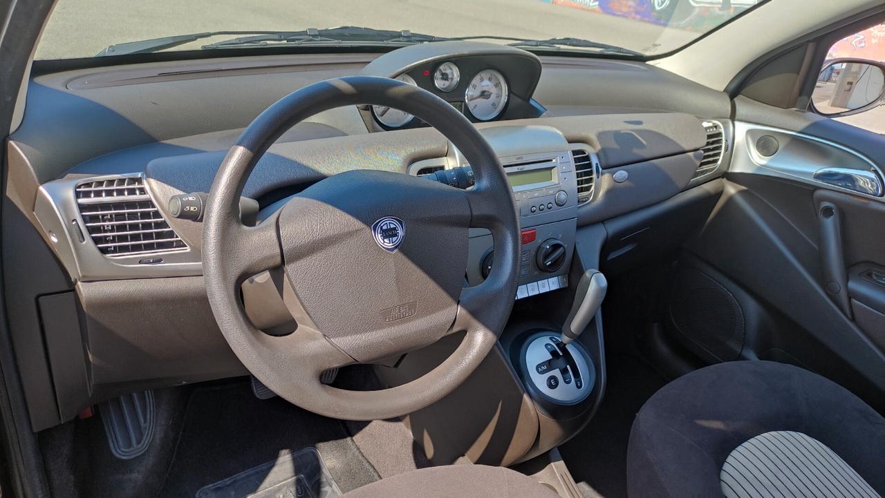 Lancia Ypsilon 1.4 16V AUTOMATICA NEOPATENTATI - 2006