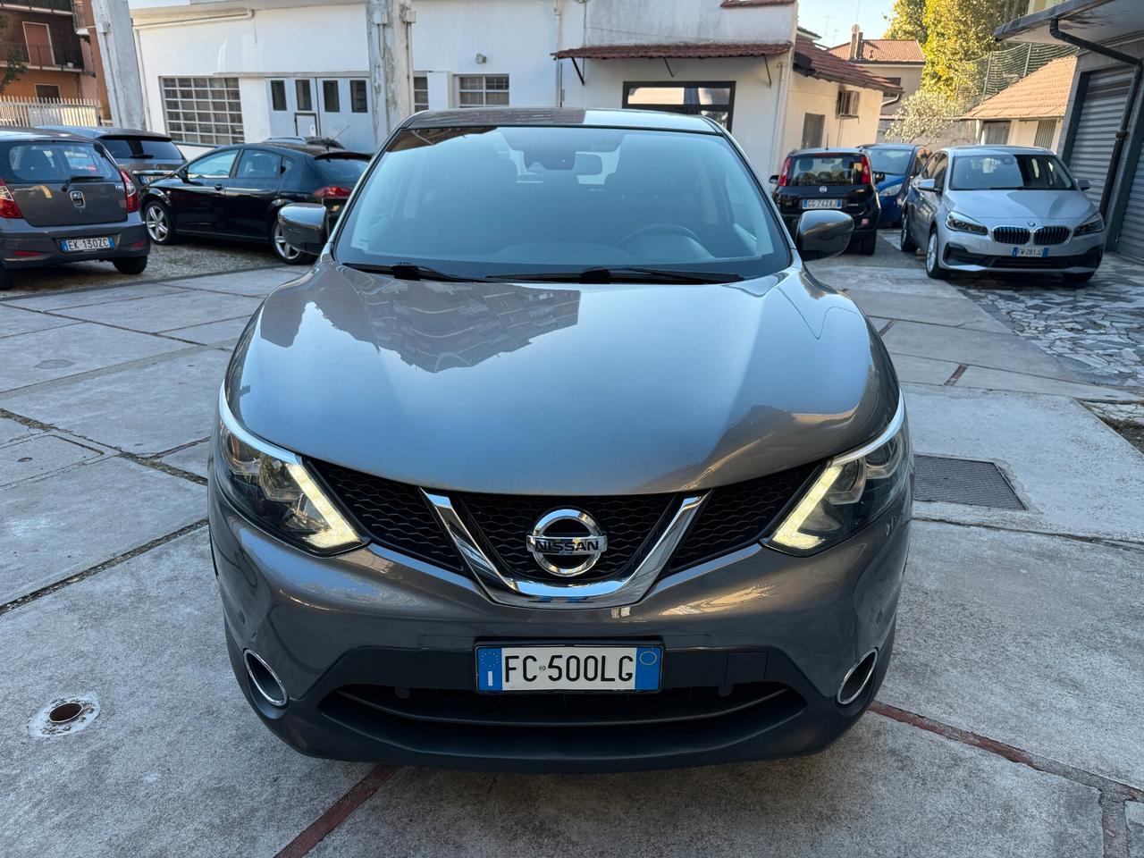 Nissan Qashqai 1.6 dCi 2WD Visia CAMBIO AUTOMATICO