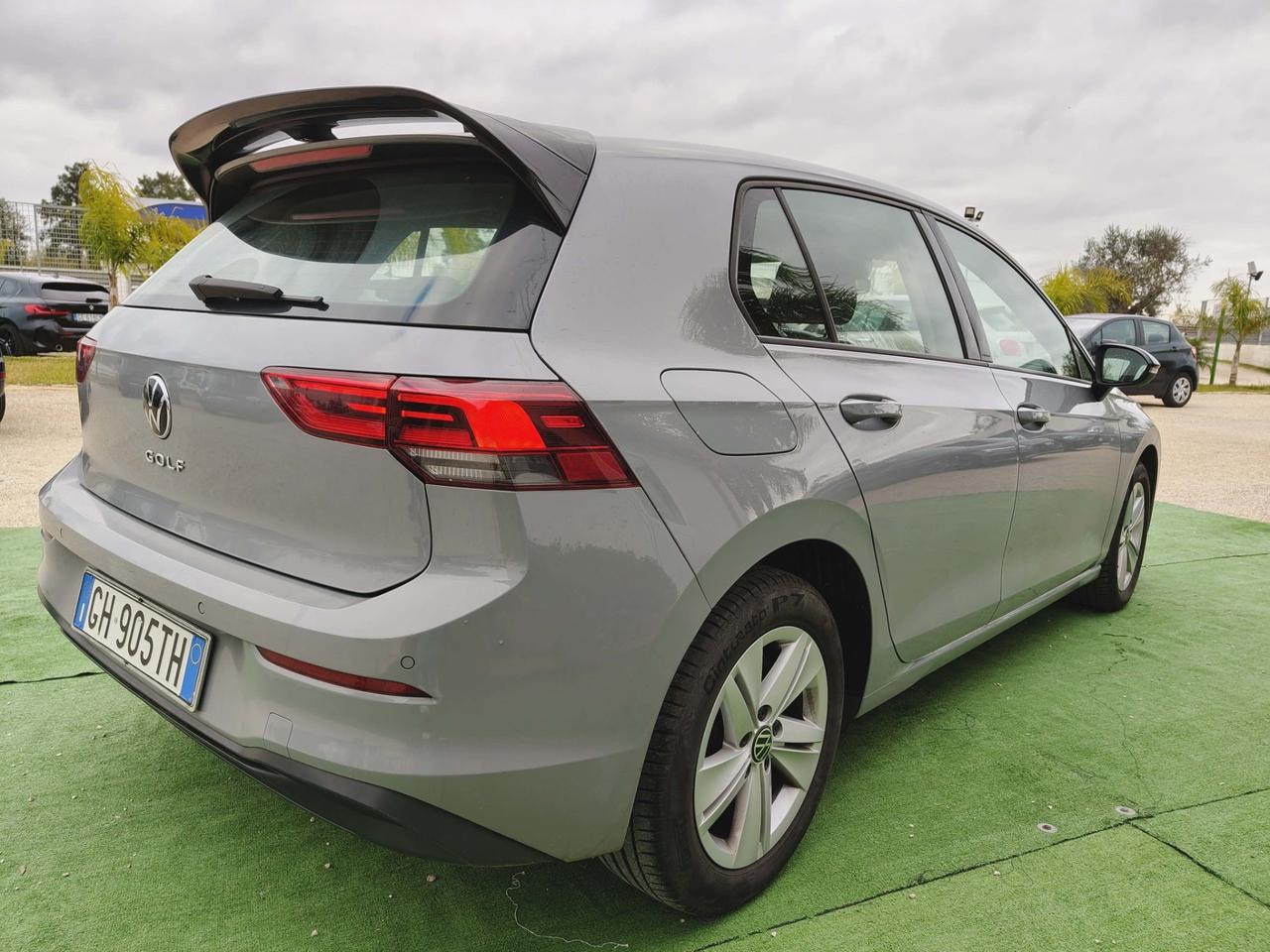 Volkswagen Golf 2.0 TDI DSG SCR Life - 2022