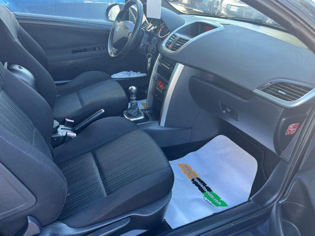 PEUGEOT 207 CABRIO 1.6 8V HDi 112CV CC Allure