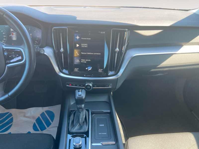 VOLVO V60 Cross Country 2.0 d4 Pro AwD GearTr.
