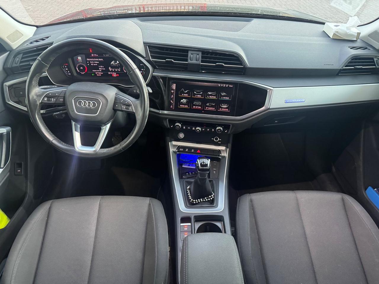 Audi Q3 Business Advanced 2.0 35 TDI  #10142