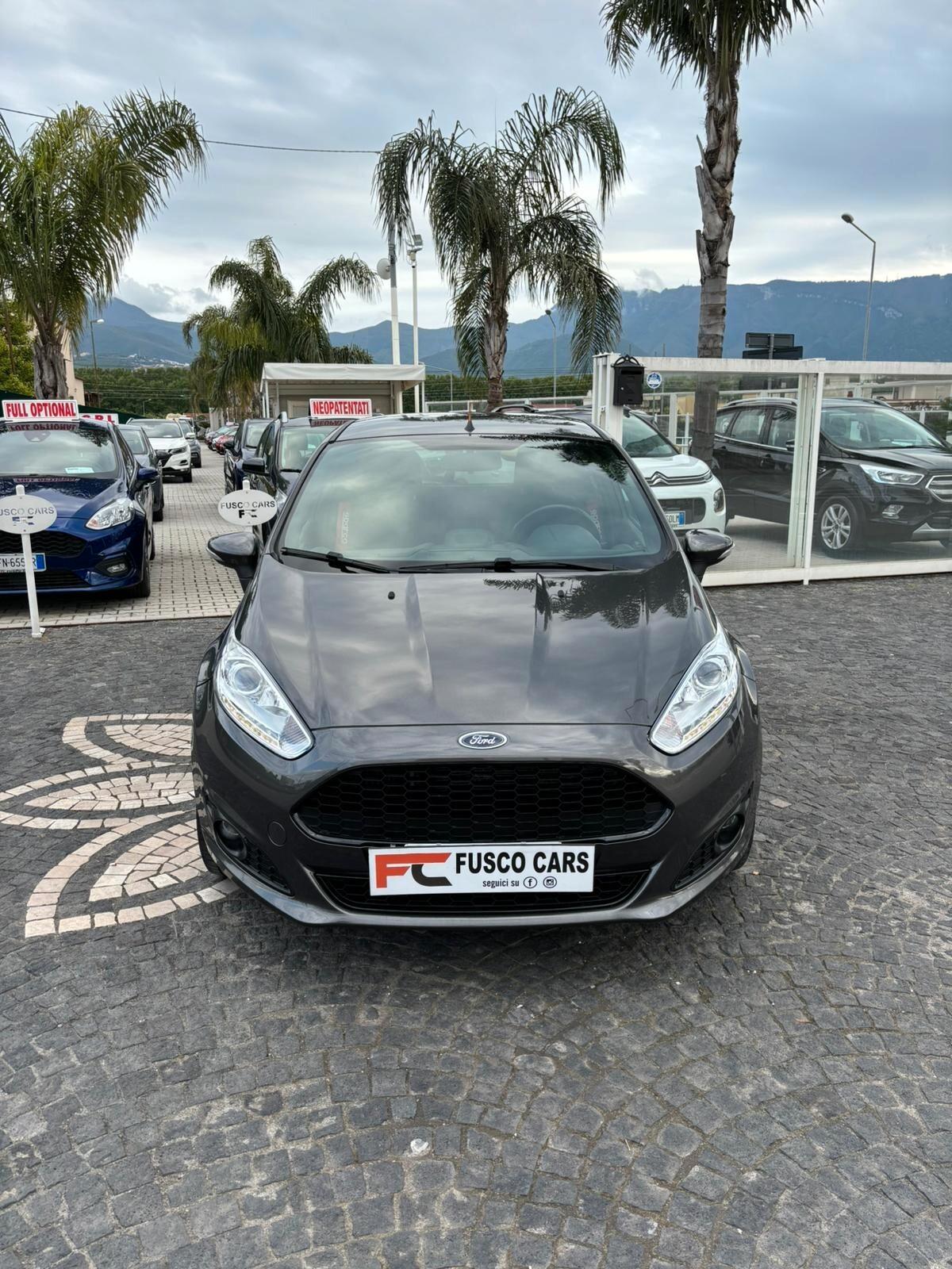 Ford Fiesta 1.5 TDCi 75CV 5 porte ST-Line