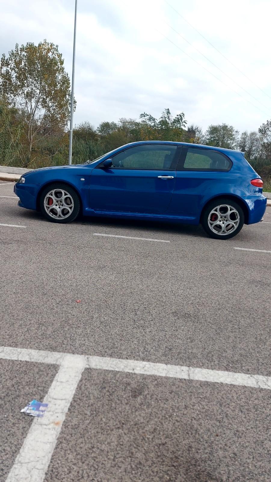 Alfa Romeo 147 3.2i V6 24V cat 3 porte GTA