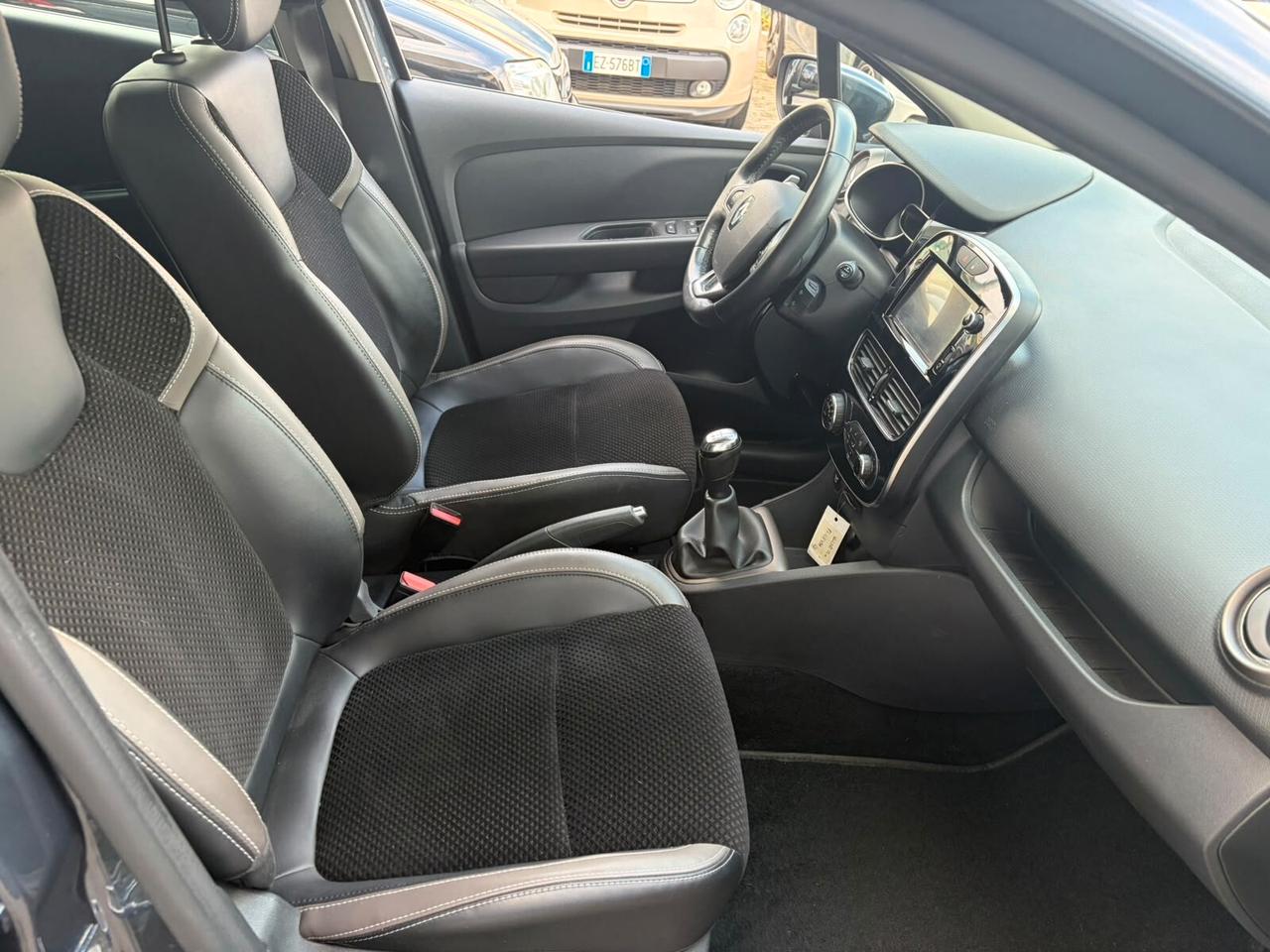 Renault Clio Sporter TCe 12V 90CV Start&Stop Energy Intens
