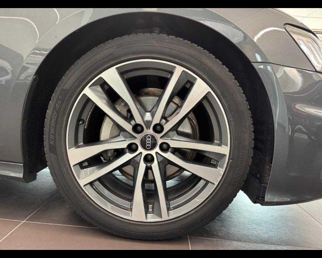 AUDI A6 Avant 40 2.0 TDI quattro ultra S tronic S line ed