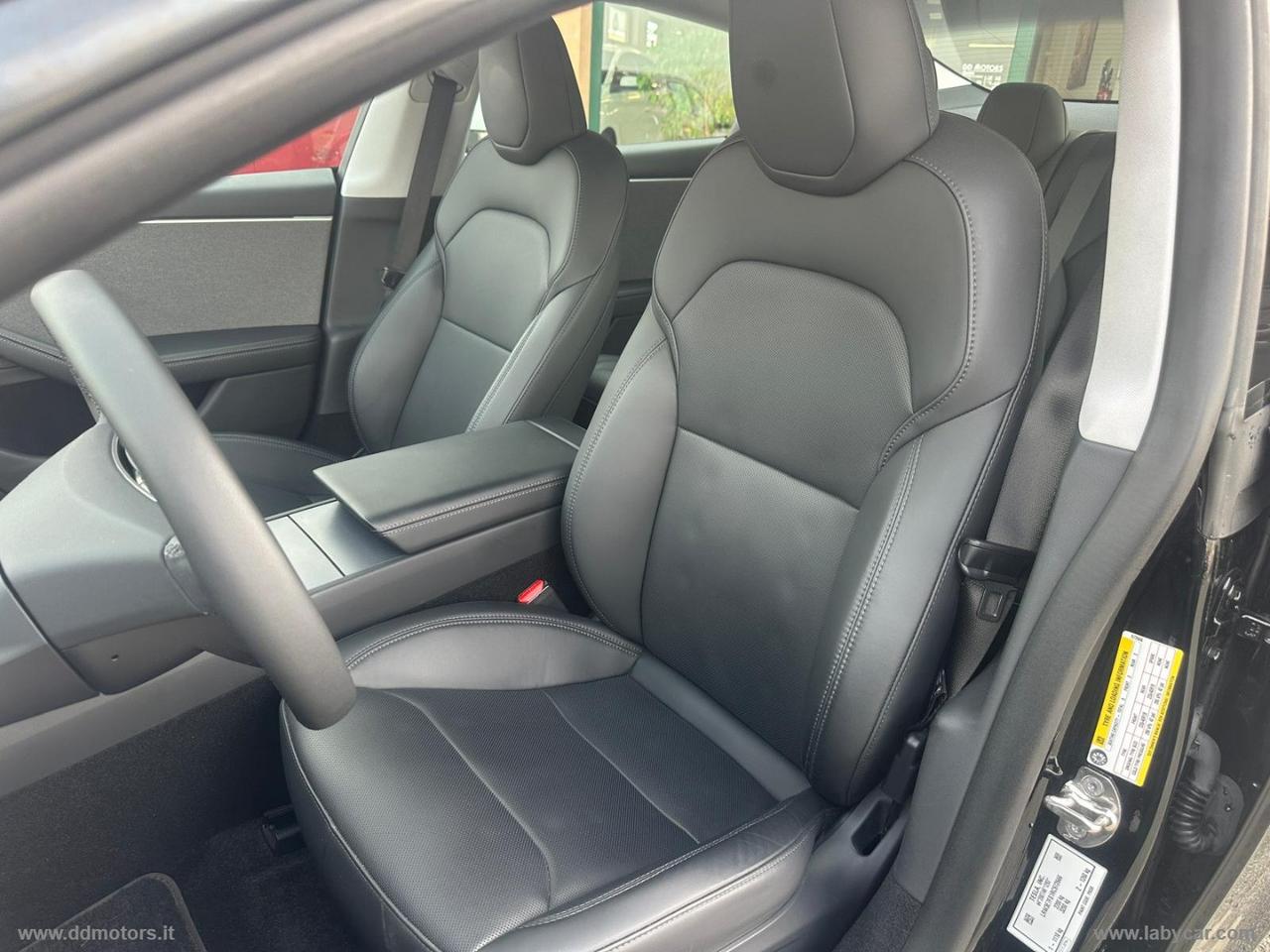 TESLA Model 3 NV35 RWD Premium 400 KM AUTONOMIA